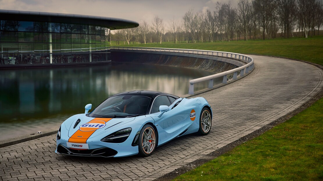 A McLaren 720S már a Gulf ikonikus színeiben is elérhető-05