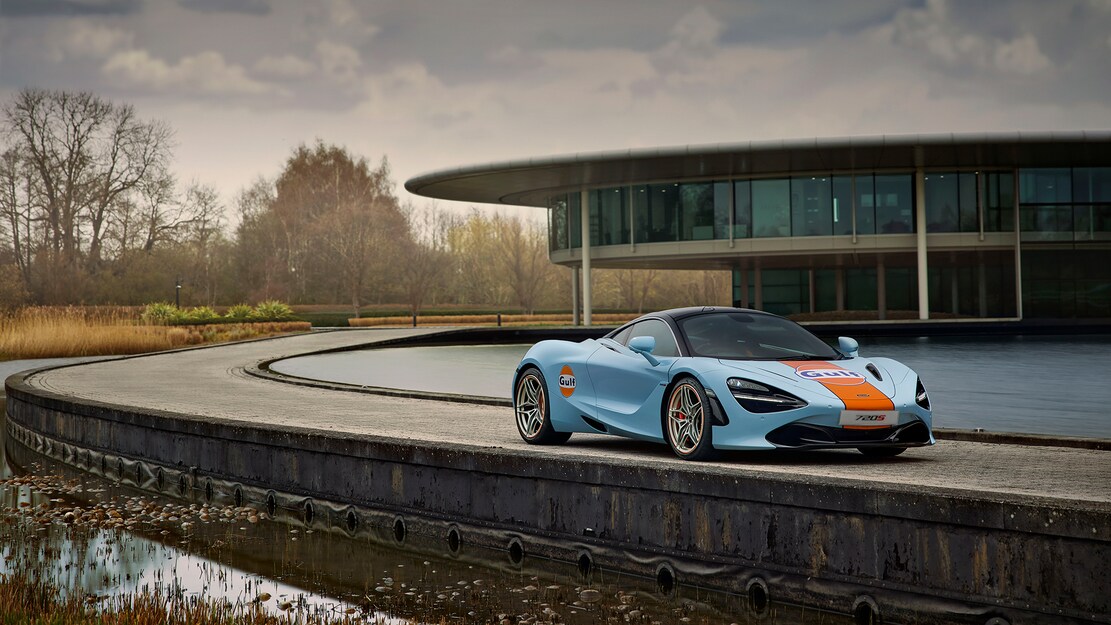A McLaren 720S már a Gulf ikonikus színeiben is elérhető-06