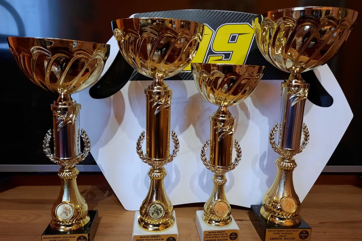 MAMS quad szakág 2022-es év végi díjátadó 1