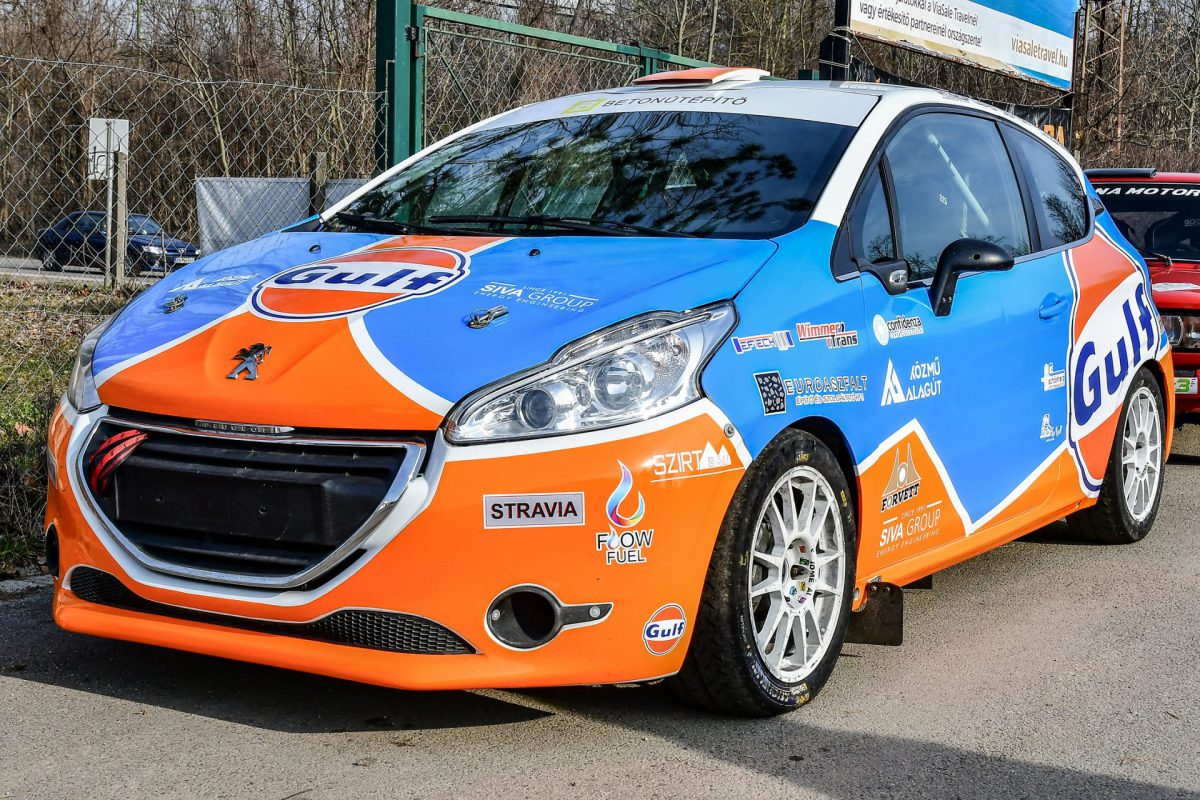 Maszkokkal-segit-a-Gulf-Racing-Hungary-csapata-2